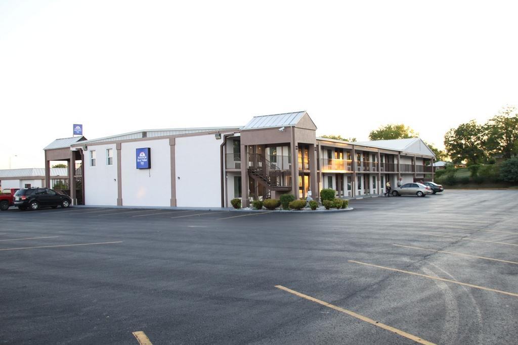 Shelbyville Inn - Shelbyville, Tn 37160 ภายนอก รูปภาพ